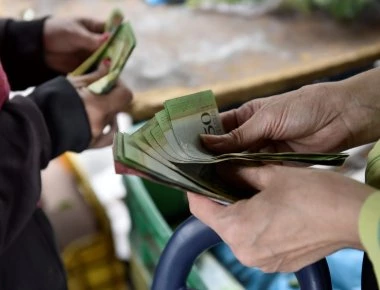 Στο 1.370.000% θα είναι ο πληθωρισμός στη Βενεζουέλα στο τέλος του χρόνου